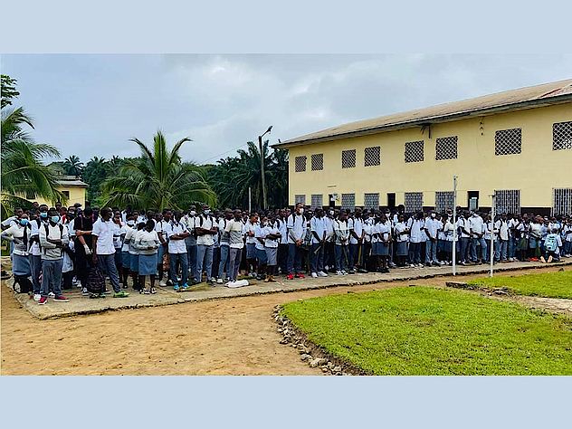 Datafox Spendenaktion 2021 Solarprojekt Kamerun
